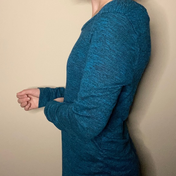 Sweater - Picture 2 of 2